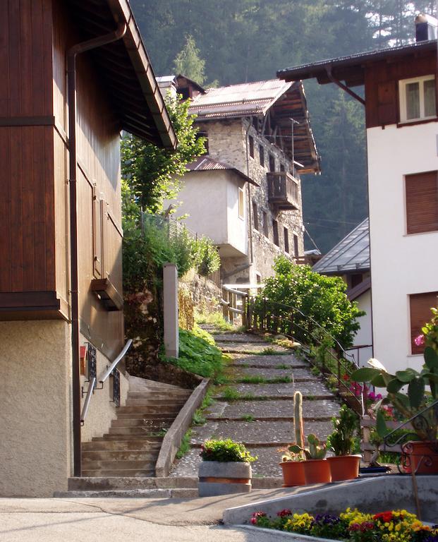 Hotel Zoldana Forno di Zoldo Kültér fotó