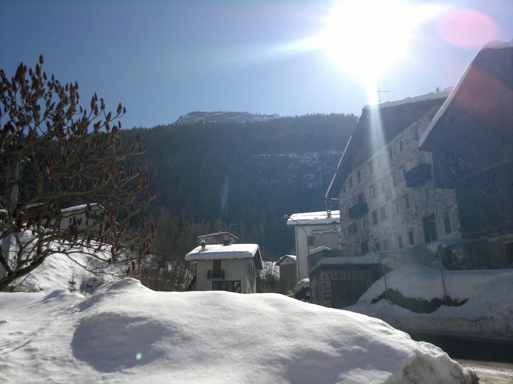 Hotel Zoldana Forno di Zoldo Kültér fotó